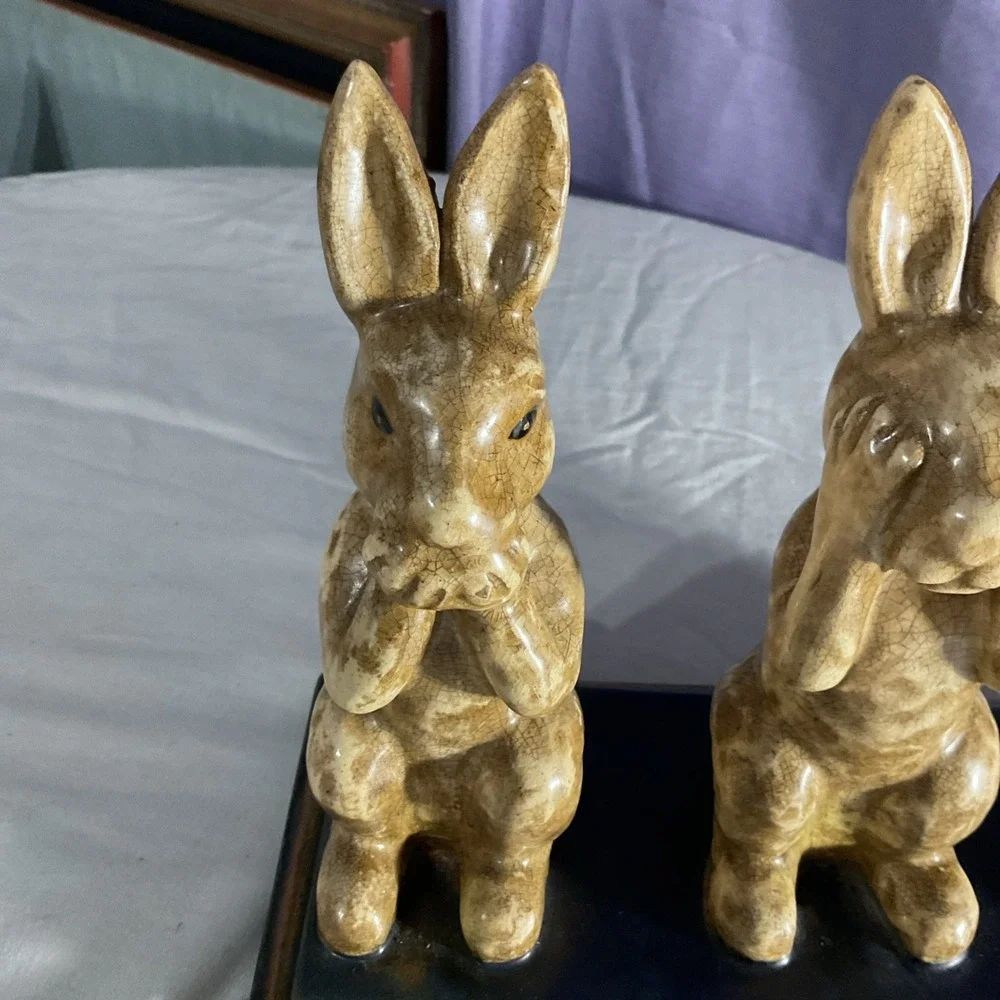 Three Wise Hares Rabbit Statue Bunny Heavy Ceramic Hear Speak See‎ No Evil